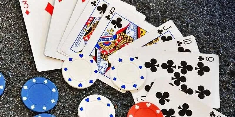 Tìm hiểu các thuật ngữ thông dụng khi chơi phỏm Rikvip